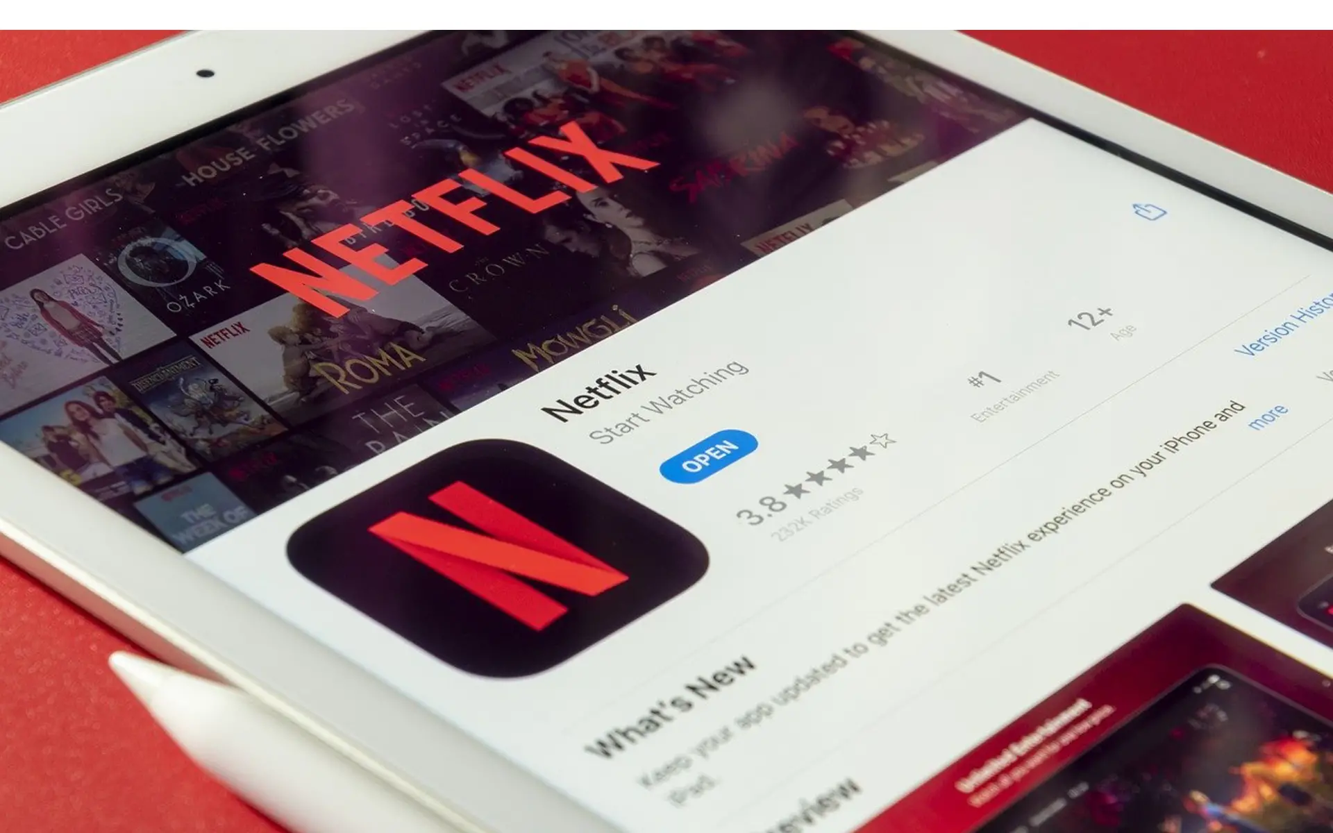 Netflix: Revolutionizing the Entertainment Industry